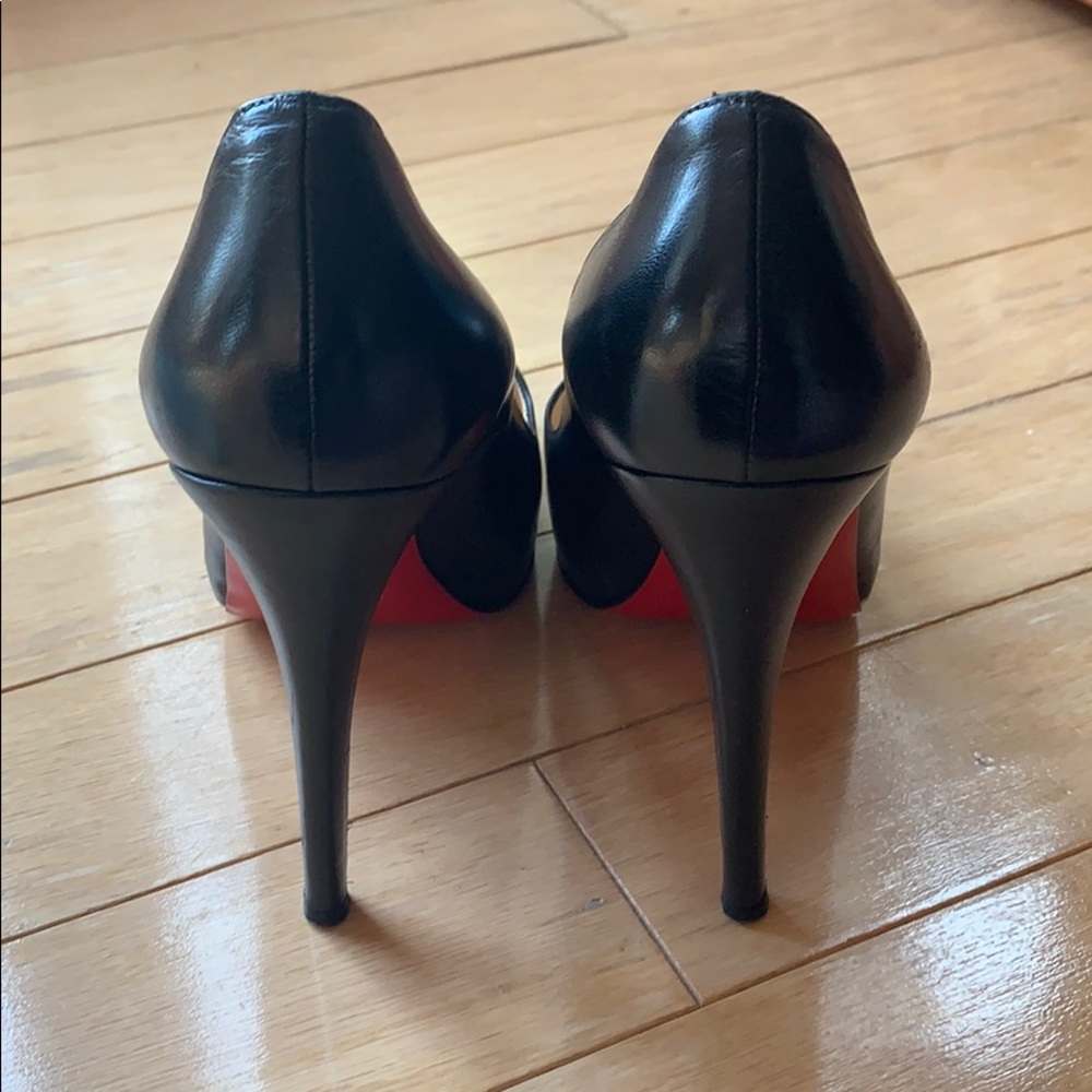 Christian Louboutin ROLANDO Heel 38.5 - Picture 8 of 8